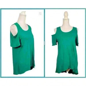 CHICO'S (1) Woman GREEN Tee-Shirt Top COLD SHOULDER Lightweight STRETCH size S-M